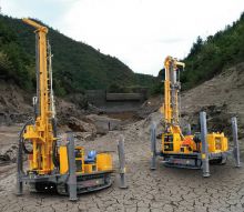 XCMG truck mounted water well drilling rig XSL4/200 China 400m deep rig machine price